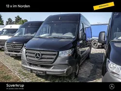 Tiefschwarz Gebraucht 2023 Mercedes Sprinter Van | 36.117 € (Guter Preis)