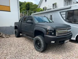 Schwarz Gebraucht 2007 Chevrolet Silverado SUV | 14.999 €