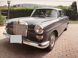 Grau Gebraucht 1967 Mercedes 230 Limousine | 22.999 €