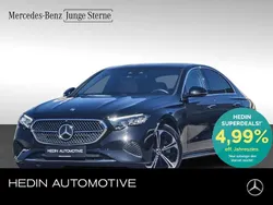 Schwarz Gebraucht 2024 Mercedes E300 Avantgarde Limousine | 52.340 €