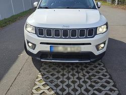 Weiß Gebraucht 2018 Jeep Compass Limited SUV | 14.100 € (Fairer Preis)