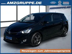 Mystic schwarz met Gebraucht 2015 Toyota Verso Executive Van / Kleinbus | 14.390 € (Fairer Preis)