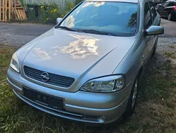 Silber Gebraucht 1999 Opel Astra Edition Limousine | 2.499 € (Fairer Preis)