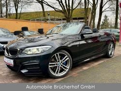 Saphirschwarz metallic (metallic) Gebraucht 2021 BMW M240 M Sport Cabrio | 37.990 € (Guter Preis)