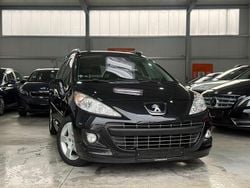 Schwarz Gebraucht 2013 Peugeot 207 Forever Kombi | 4.300 € (Fairer Preis)