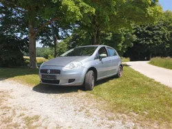 Grau Gebraucht 2007 Fiat Punto Kleinwagen | 2.400 € (Fairer Preis)