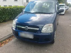 Blau Gebraucht 2006 Opel Agila Kleinwagen | 950 € (Guter Preis)