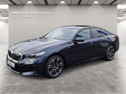 Schwarz Gebraucht 2024 BMW 520 Shadowline Limousine | 49.300 € (Superpreis)