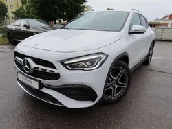 Digitalweiss metalliclack Gebraucht 2021 Mercedes GLA220 AMG SUV | 28.499 € (Guter Preis)