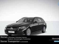 Unilack schwarz Gebraucht 2023 Mercedes C200 Kombi | 30.990 € (Guter Preis)