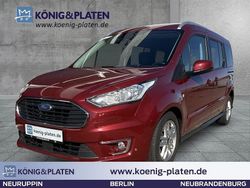 Rot Gebraucht 2018 Ford Tourneo Titanium Van / Kleinbus | 21.490 € (Etwas zu teuer)