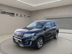 Sphere pearl/galactic Gebraucht 2024 Suzuki Vitara Comfort SUV | 25.490 € (Fairer Preis)