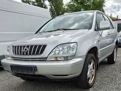 Grau Gebraucht 2001 Lexus RX300 SUV | 2.450 € (Guter Preis)