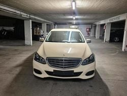 Gebraucht 2025 Mercedes E220 Limousine | 5.990 €
