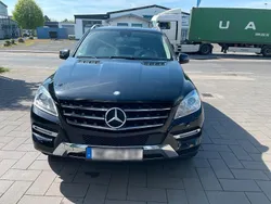 Schwarz Gebraucht 2013 Mercedes ML350 SUV | 19.000 € (Fairer Preis)
