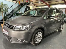 Grau Gebraucht 2012 VW Touran Van / Kleinbus | 10.990 € (Fairer Preis)