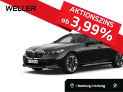 Black sapphire (schwarz) Gebraucht 2024 BMW 520 M Sport Kombi | 49.850 € (Fairer Preis)
