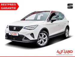 Weiss Gebraucht 2023 Seat Arona FR SUV | 22.490 € (Fairer Preis)