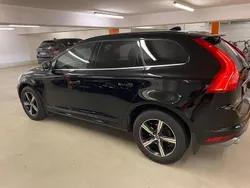 Schwarz Gebraucht 2016 Volvo XC60 R-Design SUV | 24.650 € (Teuer)