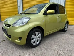 Grün Gebraucht 2010 Daihatsu Sirion Kleinwagen | 3.990 € (Etwas zu teuer)