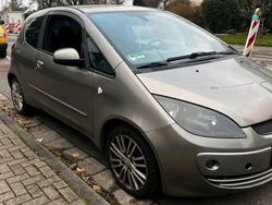 Gold Gebraucht 2008 Mitsubishi Colt Kleinwagen | 1.200 €
