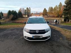 Weiß Gebraucht 2019 Dacia Sandero Essentiel Limousine | 6.500 € (Guter Preis)