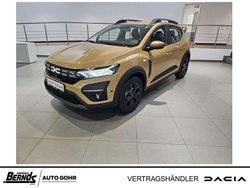 Safaribeige metallic Neu 2025 Dacia Sandero Extreme Kleinwagen | 20.379 € (Etwas zu teuer)