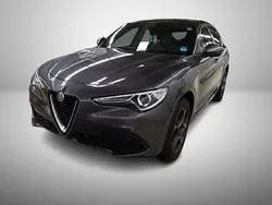 Grey metallic Gebraucht 2022 Alfa Romeo Stelvio Ti SUV | 31.749 € (Superpreis)