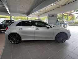 Silber Gebraucht 2020 Mercedes A180 Business Limousine | 21.999 € (Guter Preis)