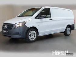 Arktikweiß Gebraucht 2025 Mercedes Vito Van / Kleinbus | 47.362 €