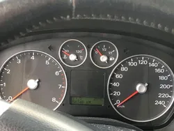 Silber Gebraucht 2004 Ford C-MAX Van / Kleinbus | 850 € (Superpreis)