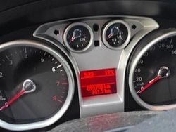 Schwarz Gebraucht 2009 Ford Focus Ghia Kombi | 4.000 € (Fairer Preis)