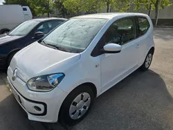 Weiß Gebraucht 2013 VW up! Kleinwagen | 3.000 € (Guter Preis)