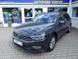 Grau Gebraucht 2021 VW Passat Business Kombi | 19.900 € (Superpreis)