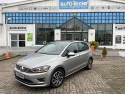 Silber Gebraucht 2017 VW Golf Sportsvan Sound Van / Kleinbus | 17.700 € (Fairer Preis)