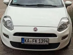 Weiß Gebraucht 2016 Fiat Punto Classica Kleinwagen | 5.900 € (Etwas zu teuer)