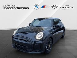Midnight black Gebraucht 2023 Mini Cooper SE Hatch Kleinwagen | 18.301 € (Fairer Preis)