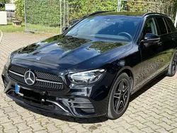 Schwarz Gebraucht 2022 Mercedes E300 AMG Kombi | 35.900 € (Guter Preis)