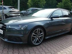 Grau (metallic) Gebraucht 2016 Audi A6 S-Line Kombi | 23.990 €