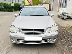 Silber Gebraucht 2004 Mercedes C180 Avantgarde Limousine | 2.100 € (Guter Preis)