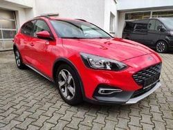 Rot Gebraucht 2020 Ford Focus Active Limousine | 17.990 € (Fairer Preis)