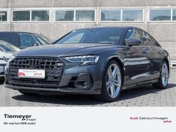 Grau Gebraucht 2022 Audi S8 Ambiente Limousine | 96.960 € (Fairer Preis)