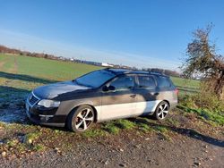 Schwarz Gebraucht 2006 VW Passat Kombi | 999 € (Superpreis)