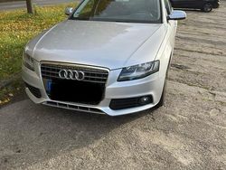 Silber Gebraucht 2011 Audi A4 Kombi | 8.000 € (Fairer Preis)