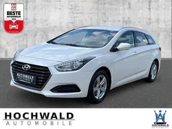 Weiß Gebraucht 2017 Hyundai i40 Limousine | 7.990 € (Superpreis)