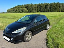 Schwarz Gebraucht 2008 Peugeot 207 Kleinwagen | 2.500 € (Etwas zu teuer)