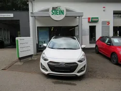 Weiß Gebraucht 2013 Hyundai i30 Coupé | 3.999 € (Guter Preis)