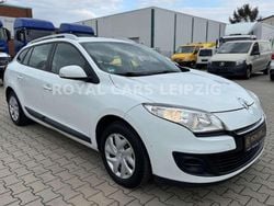 Weiß Gebraucht 2013 Renault Mégane GrandTour Expression Kombi | 2.990 € (Etwas zu teuer)