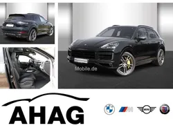 Schwarz Gebraucht 2021 Porsche Cayenne Turbo SUV | 105.740 €