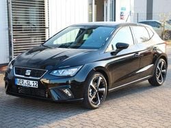 Mitternachtsschwarz Gebraucht 2025 Seat Ibiza FR Limousine | 23.681 € (Teuer)